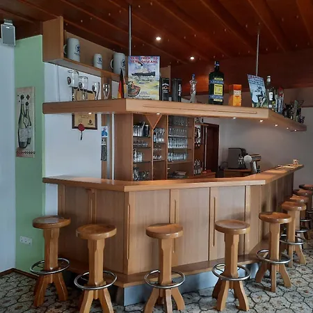 Inn Chambtaler Hof 2*