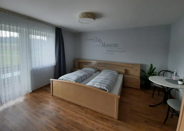 Chambtaler Hof Πανδοχείο 2*